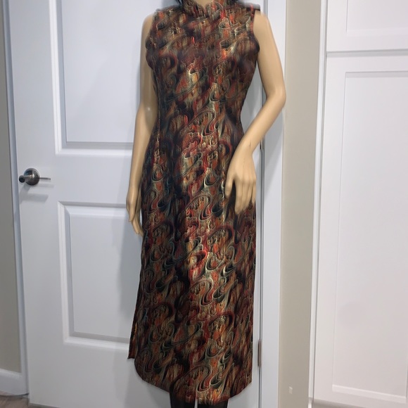 AWESOME NEW BROCADE ORIENTAL DRESS - Picture 2 of 4